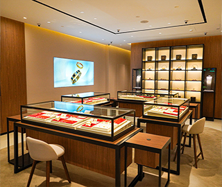 Chow Tai Fook